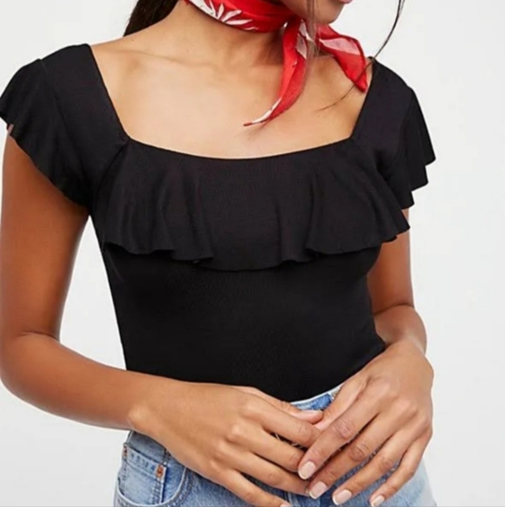 Free People Black Rafael Sleeveless Ruffle Neckline Ribbed Top Size Small